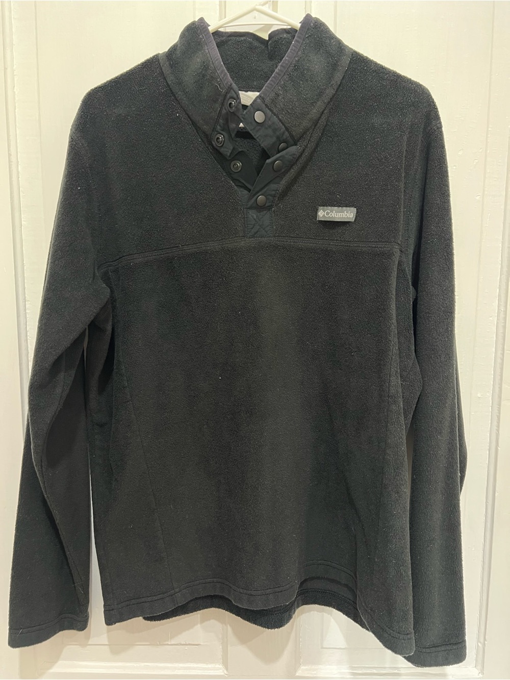 Columbia Men's Black V-Neck Snap Fleece Pullover